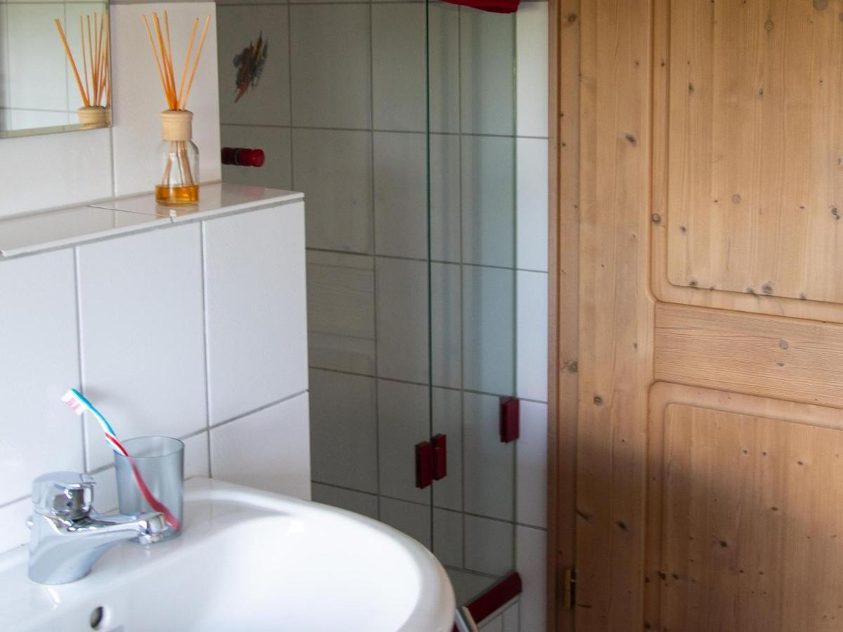 Gaestezimmer Am Hof Zwiefalten Екстер'єр фото
